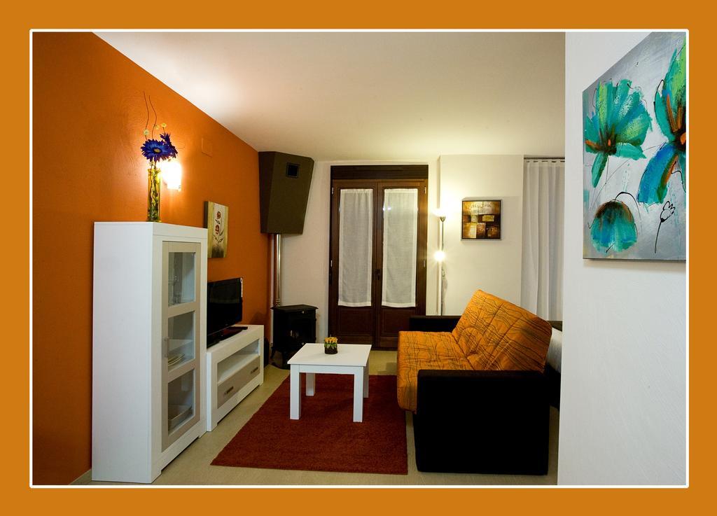 卡萨蒂亚保拉公寓 卡里翁德洛斯孔德斯 客房 照片
